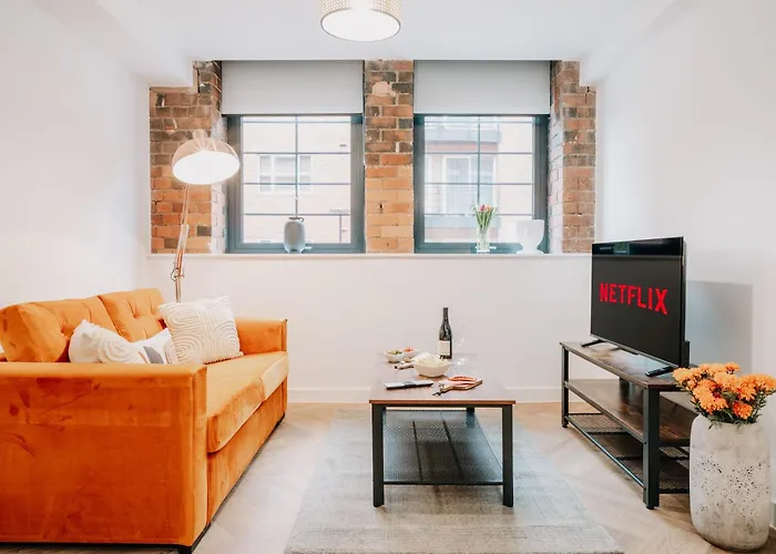 Splendid Industrial Style Pad, City Centre, Fast Wifi, Family, Contractors