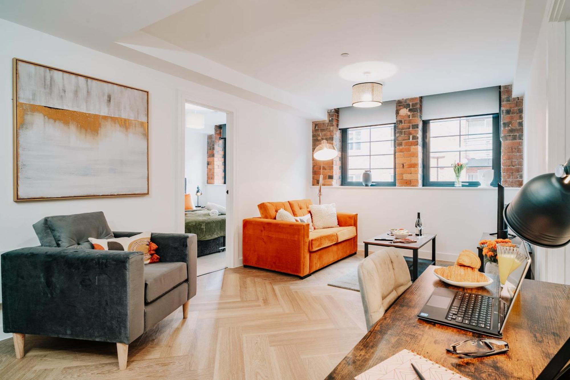 Apartment Splendid Industrial Style Pad, Centre, Fast Wifi, Family, Contractors Birmingham