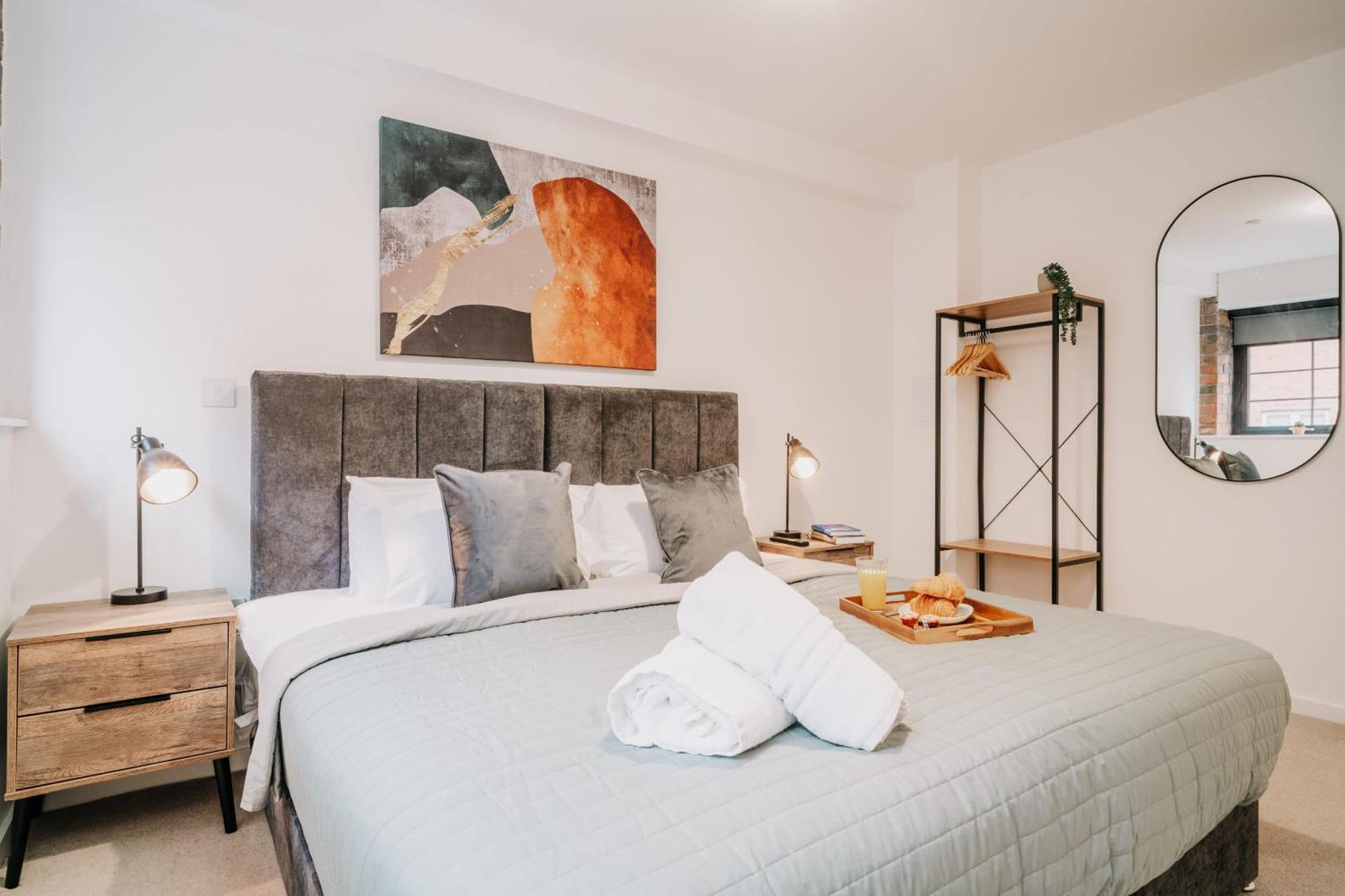 Apartment Splendid Industrial Style Pad, Centre, Fast Wifi, Family, Contractors Birmingham